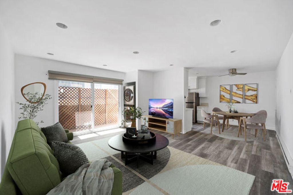 733 N Hayworth Avenue 4, Los Angeles, CA 90046