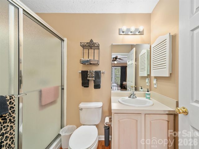 120 Wintergreen Patch Lane, Burnsville, NC 28714