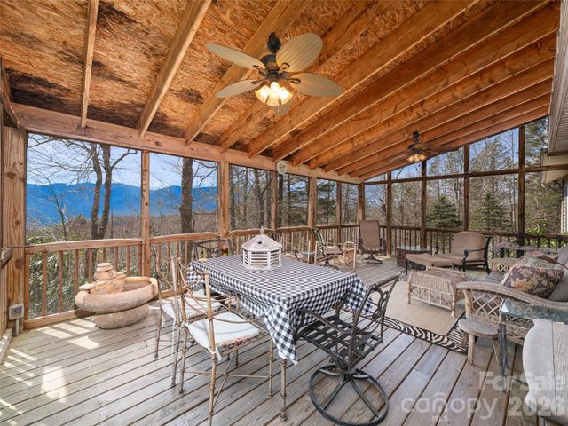 120 Wintergreen Patch Lane, Burnsville, NC 28714