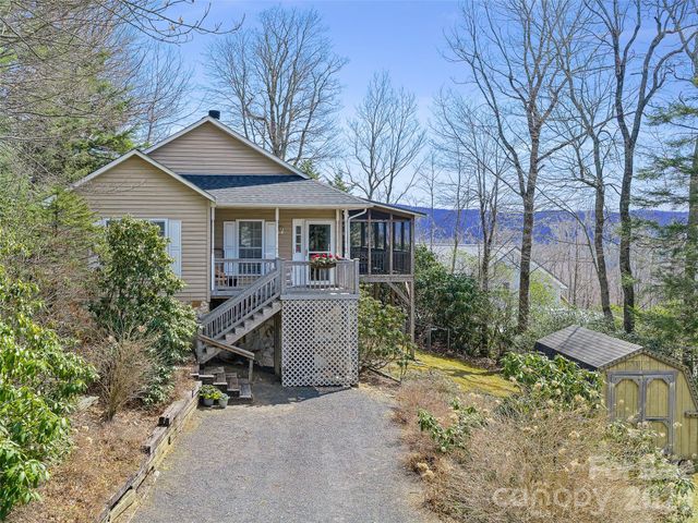 120 Wintergreen Patch Lane, Burnsville, NC 28714
