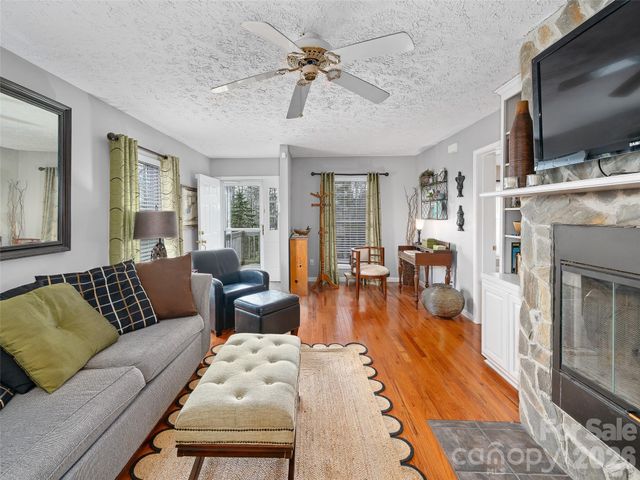 120 Wintergreen Patch Lane, Burnsville, NC 28714