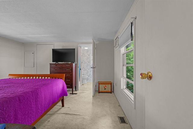 66 Fairfield Drive, Concord, NH 03301
