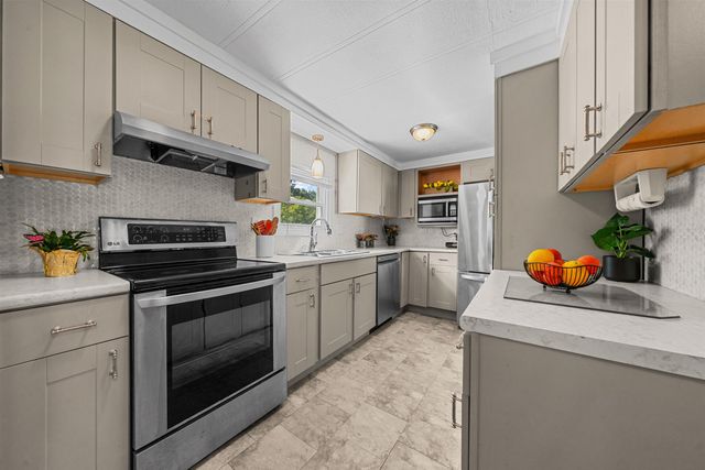 66 Fairfield Drive, Concord, NH 03301
