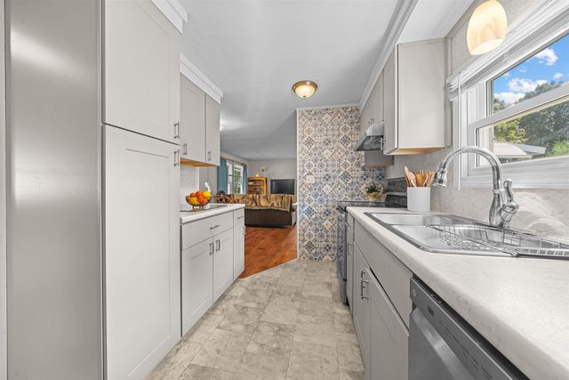 66 Fairfield Drive, Concord, NH 03301