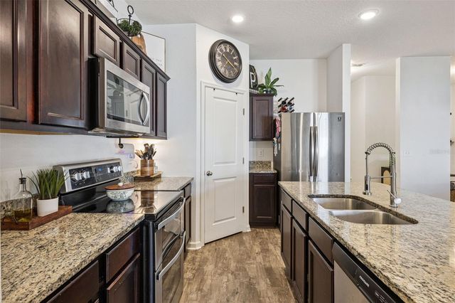 1202 LYCASTE DRIVE, Davenport, FL 33837