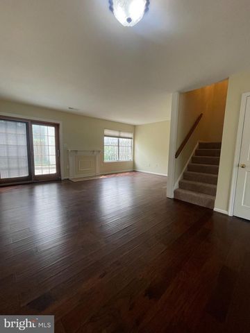 405 WINDSOR RIDGE CT, Fredericksburg, VA 22405