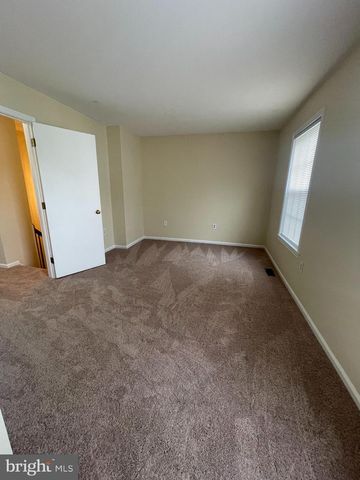405 WINDSOR RIDGE CT, Fredericksburg, VA 22405