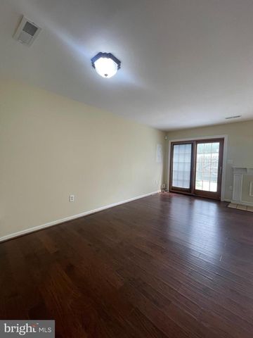 405 WINDSOR RIDGE CT, Fredericksburg, VA 22405