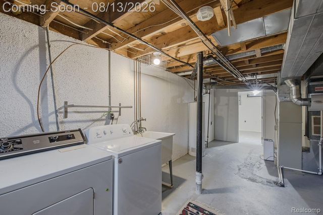 104 Lake Village Drive, Walled Lake, MI 48390