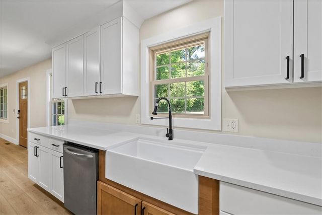 109 Lanford Drive, Seneca, SC 29672