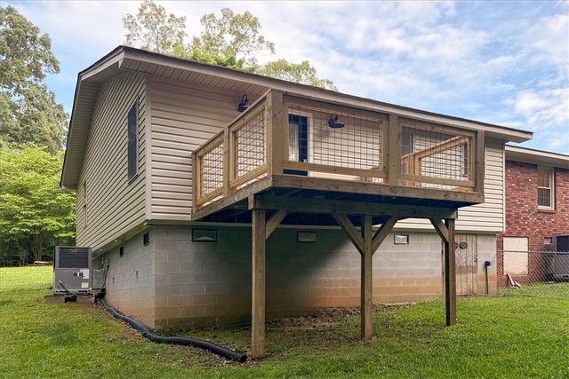 109 Lanford Drive, Seneca, SC 29672