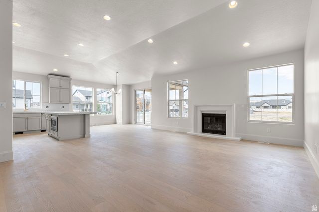 11718 S HALLS CREEK RD, Draper, UT 84020