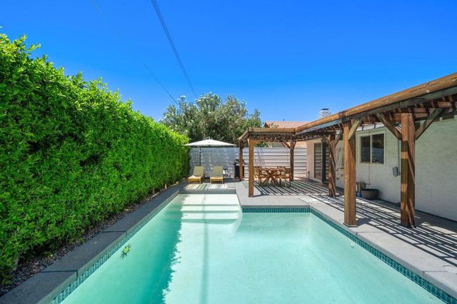 54621 Avenida Juarez, La Quinta, CA 92253