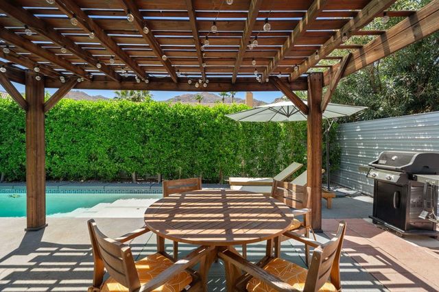 54621 Avenida Juarez, La Quinta, CA 92253