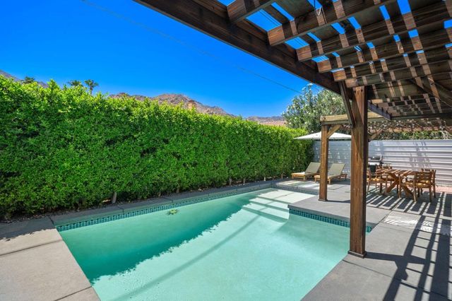 54621 Avenida Juarez, La Quinta, CA 92253