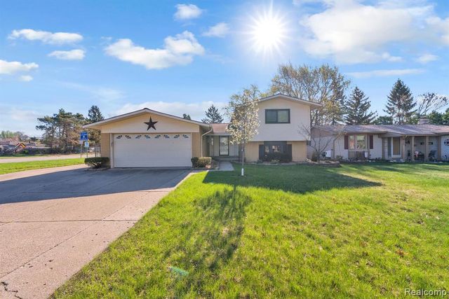 9498 Bassett Street, Livonia, MI 48150