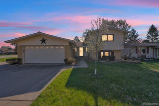 9498 Bassett Street, Livonia, MI 48150
