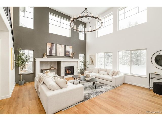 4955 S Elk St, Aurora, CO 80016