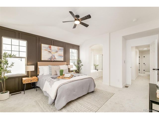 4955 S Elk St, Aurora, CO 80016