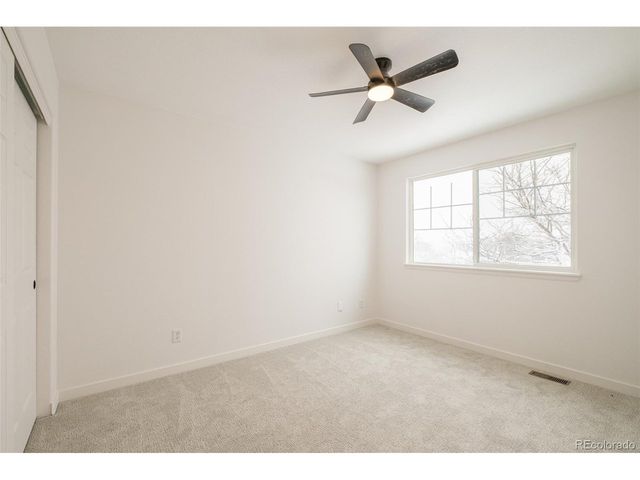 4955 S Elk St, Aurora, CO 80016