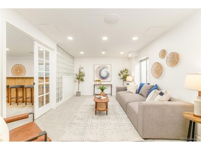 4955 S Elk St, Aurora, CO 80016