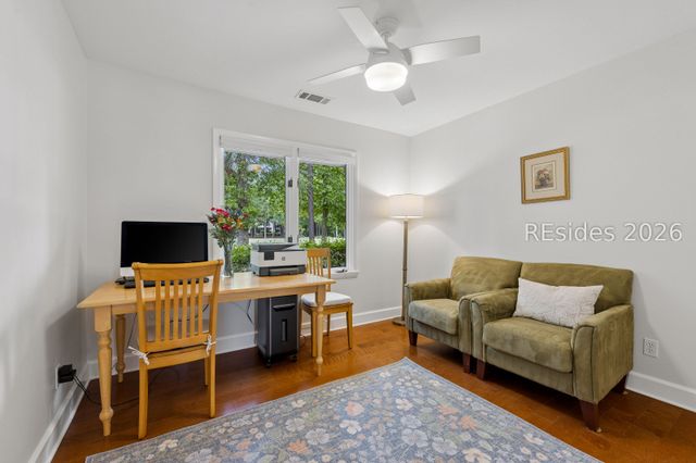 5 Fairlawn Ct, Hilton Head Island, SC 29926