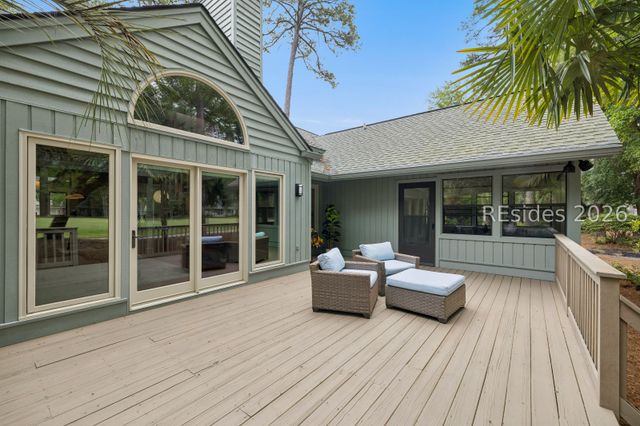 5 Fairlawn Ct, Hilton Head Island, SC 29926