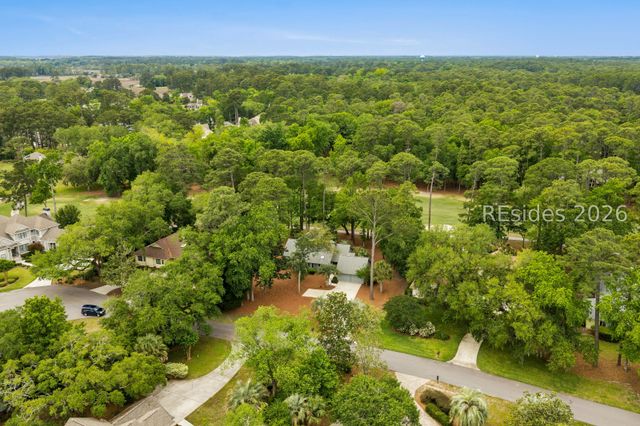 5 Fairlawn Ct, Hilton Head Island, SC 29926