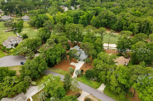 5 Fairlawn Ct, Hilton Head Island, SC 29926