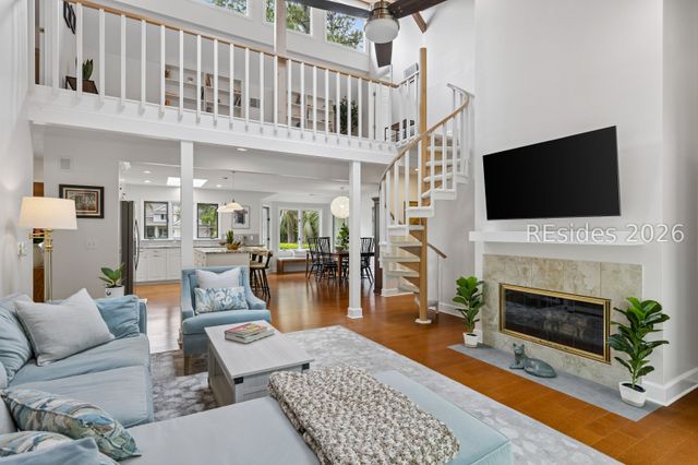 5 Fairlawn Ct, Hilton Head Island, SC 29926