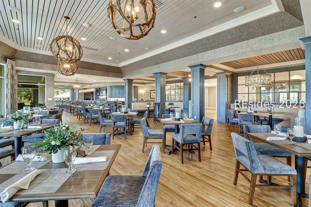 5 Fairlawn Ct, Hilton Head Island, SC 29926