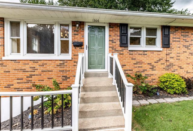 1306 Terrace Avenue, Evansville, IN 47712