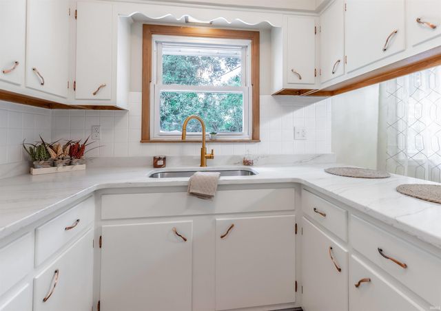 1306 Terrace Avenue, Evansville, IN 47712