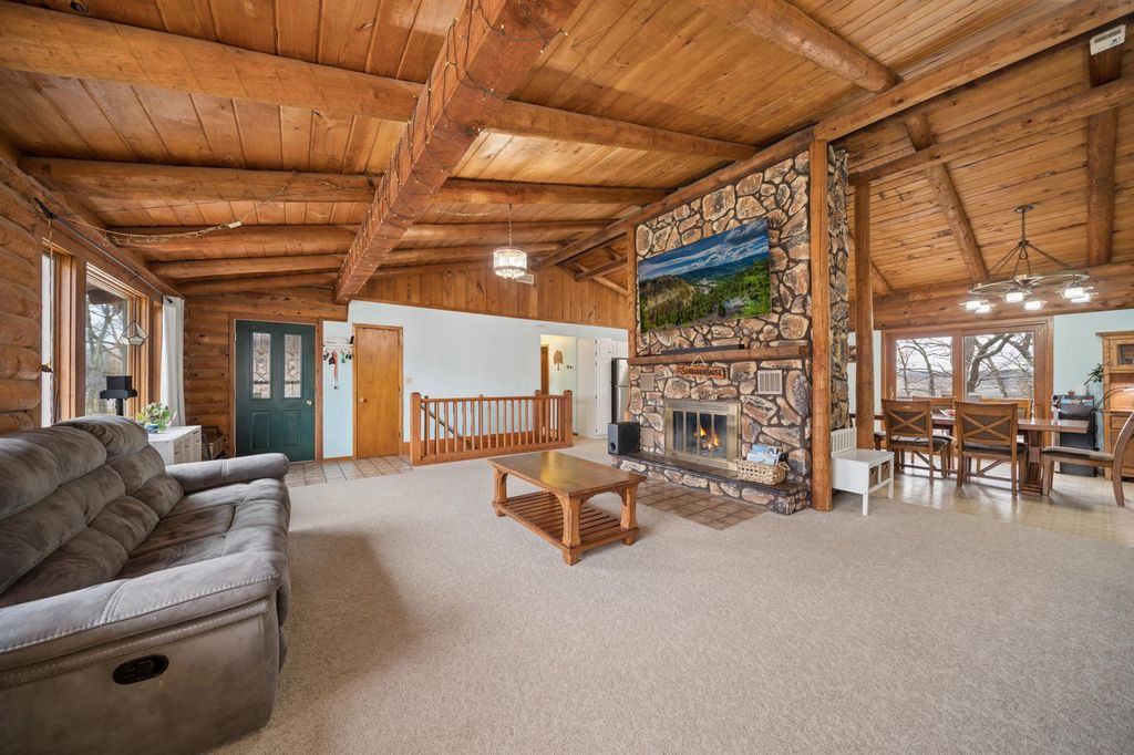 830 W Church Street, Belle Plaine, MN 56011 — photo 5