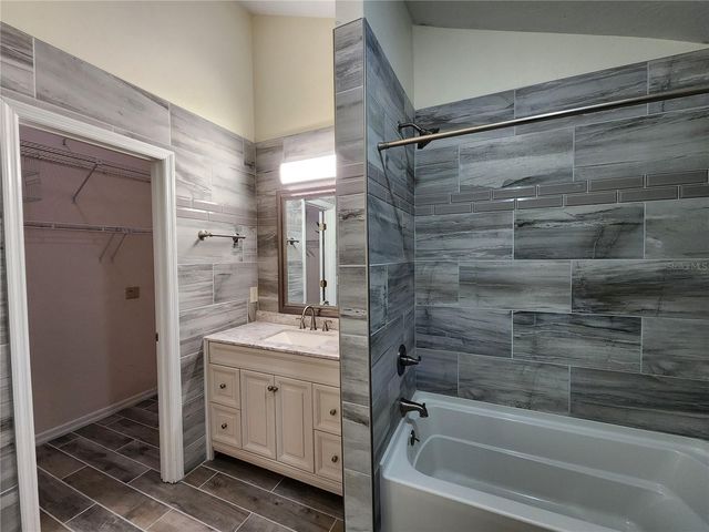 5026 SW 94 STREET, Gainesville, FL 32608