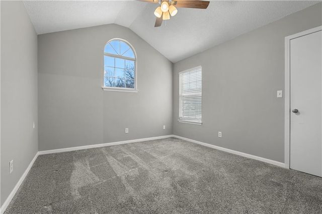 6020 NE Moonstone Drive, Lee's Summit, MO 64064