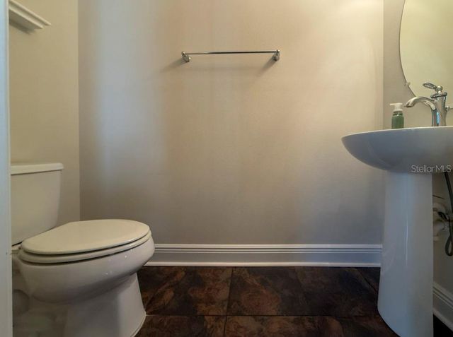 8639 TURNSTONE SHORE LANE, Riverview, FL 33578