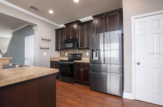 8639 TURNSTONE SHORE LANE, Riverview, FL 33578