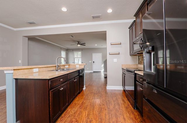8639 TURNSTONE SHORE LANE, Riverview, FL 33578