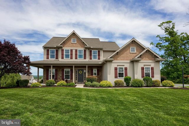 122 ROYAL HORSE WAY, Reinholds, PA 17569