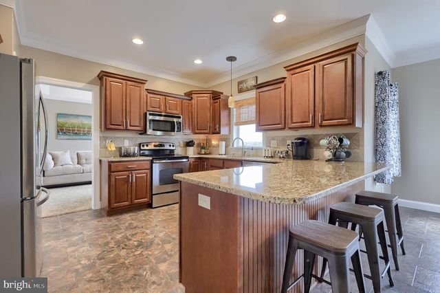122 ROYAL HORSE WAY, Reinholds, PA 17569