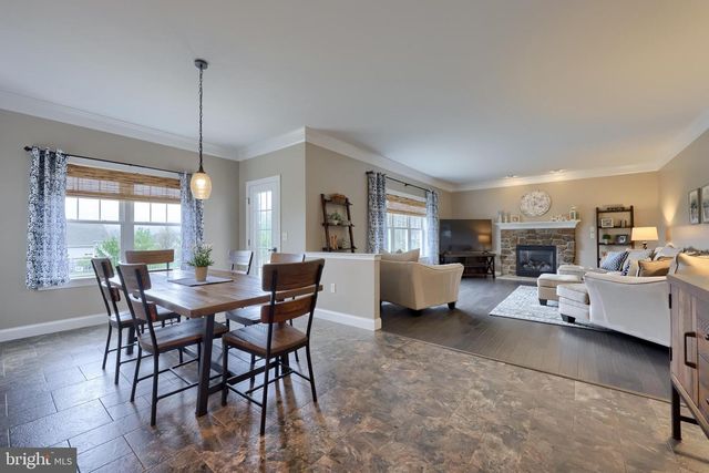 122 ROYAL HORSE WAY, Reinholds, PA 17569