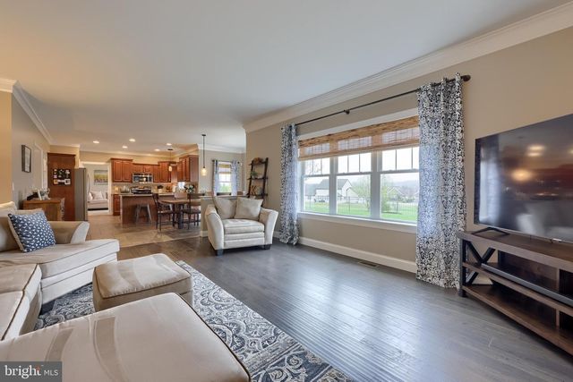 122 ROYAL HORSE WAY, Reinholds, PA 17569