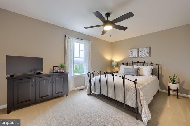 122 ROYAL HORSE WAY, Reinholds, PA 17569