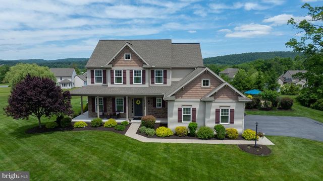 122 ROYAL HORSE WAY, Reinholds, PA 17569