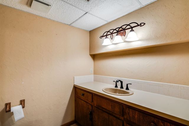 8100 S Hillside, Haysville, KS 67060