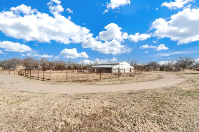 8100 S Hillside, Haysville, KS 67060