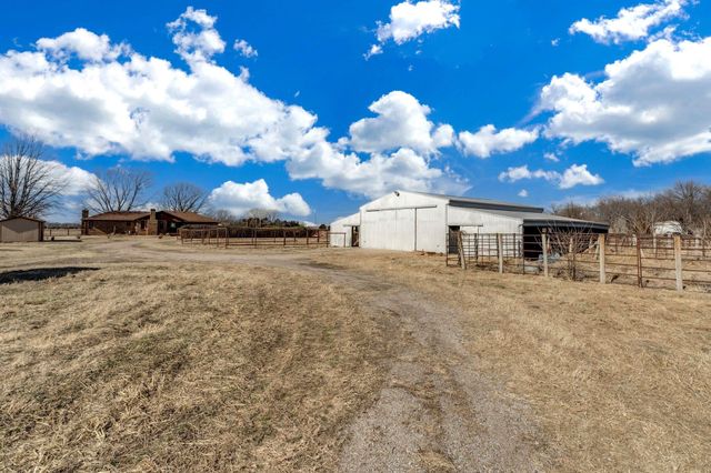 8100 S Hillside, Haysville, KS 67060