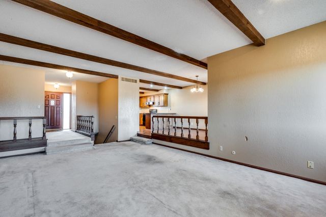 8100 S Hillside, Haysville, KS 67060