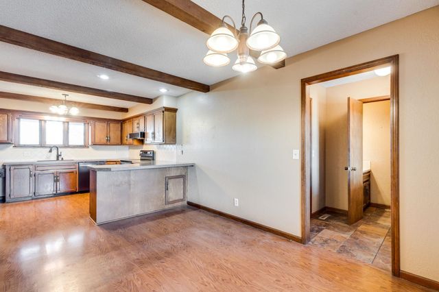 8100 S Hillside, Haysville, KS 67060